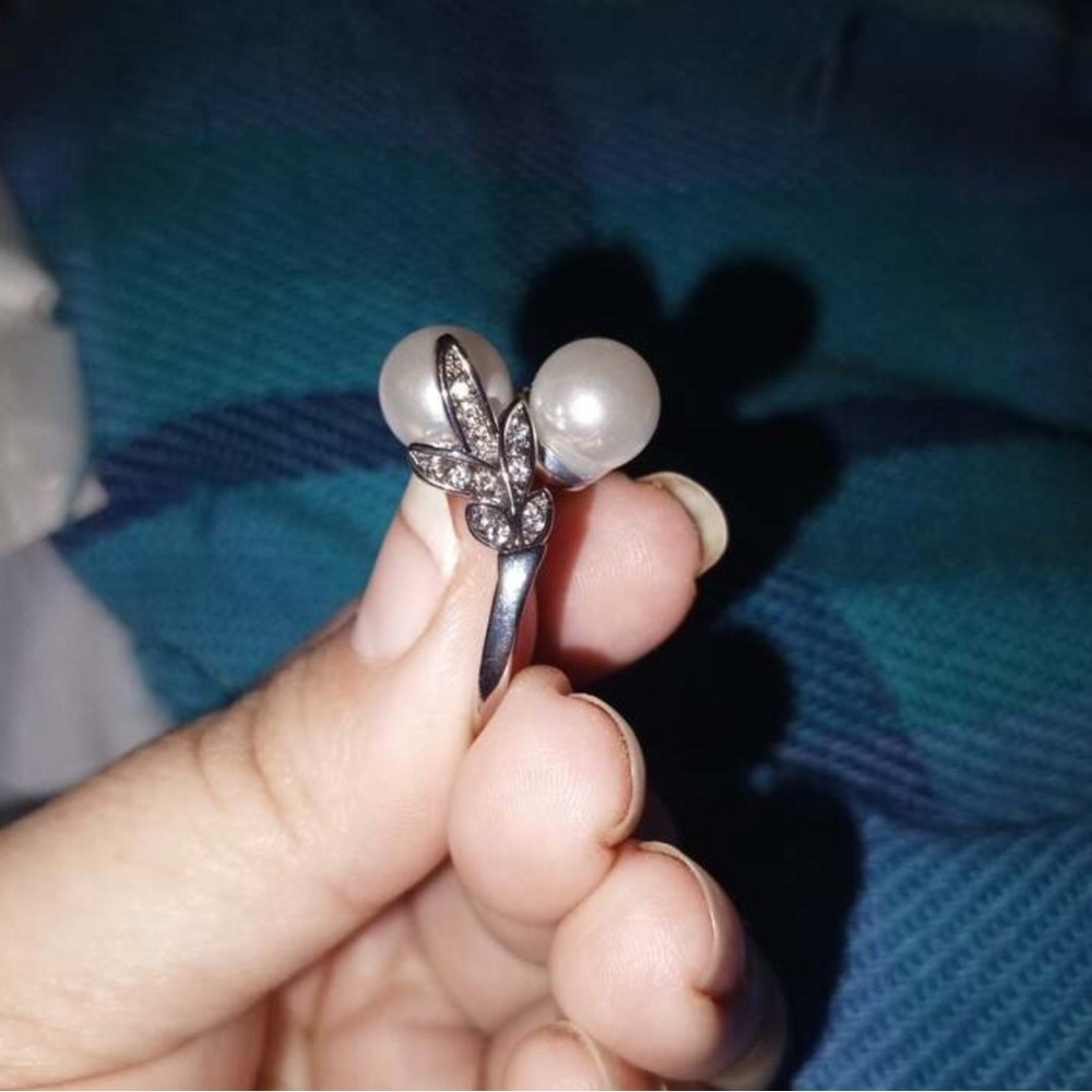- Statement ring - Picture 6 of 8